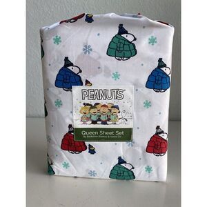 Peanuts Snoopy Puffy Puffer Coat Jacket Sheet Set QUEEN SIZE Multicolor Soft NEW